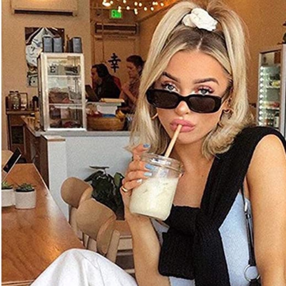 Adorable Rectangular Sunglasses 🕶